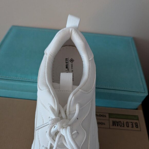 Women's Call it Spring - White Bed Foam Vegan Chunky Sneakers 7.5 - Picture 4 of 8